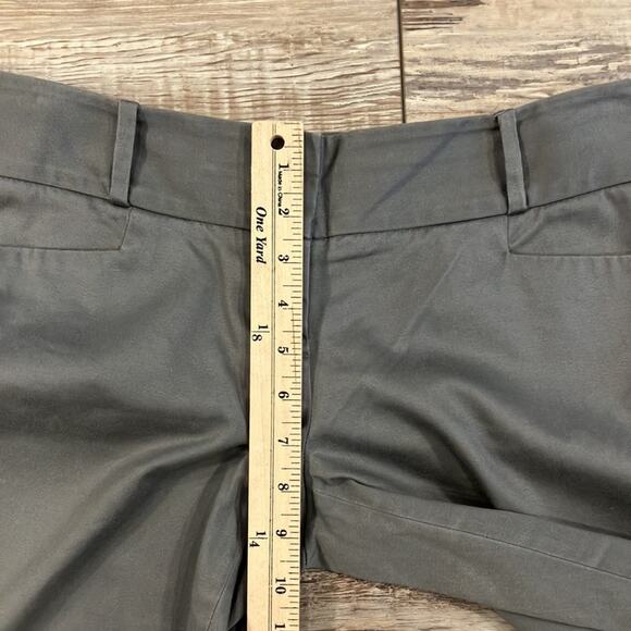 THE LIMITED Grey Sleek Mid Rise Straight Leg Dress Pants Size 4 - Picture 7 of 9